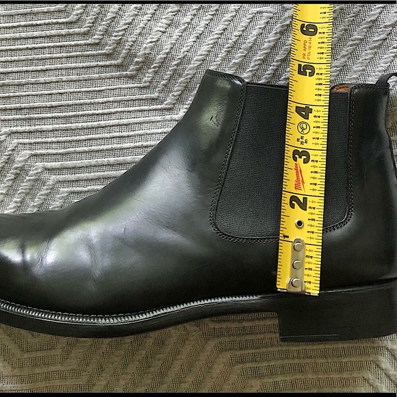 Pre-LOVED Magnanni Boots for Men! - Picture 3 of 6
